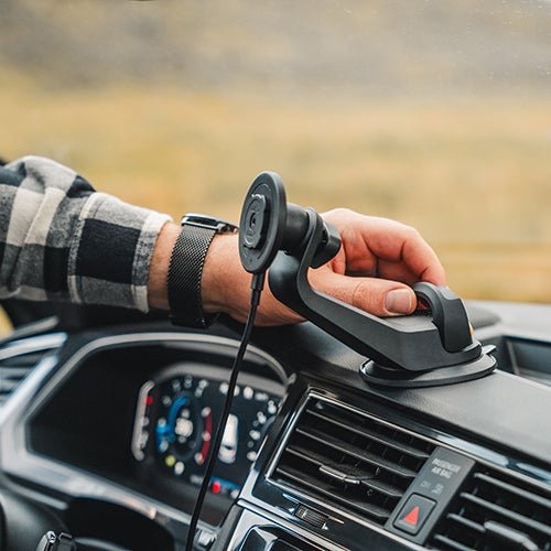 QUAD LOCK.クアッドロック　携帯充電機能付き、携帯マウント 楽天市場】【あす楽】 QUAD LOCK クアッドロック バイク スマホ