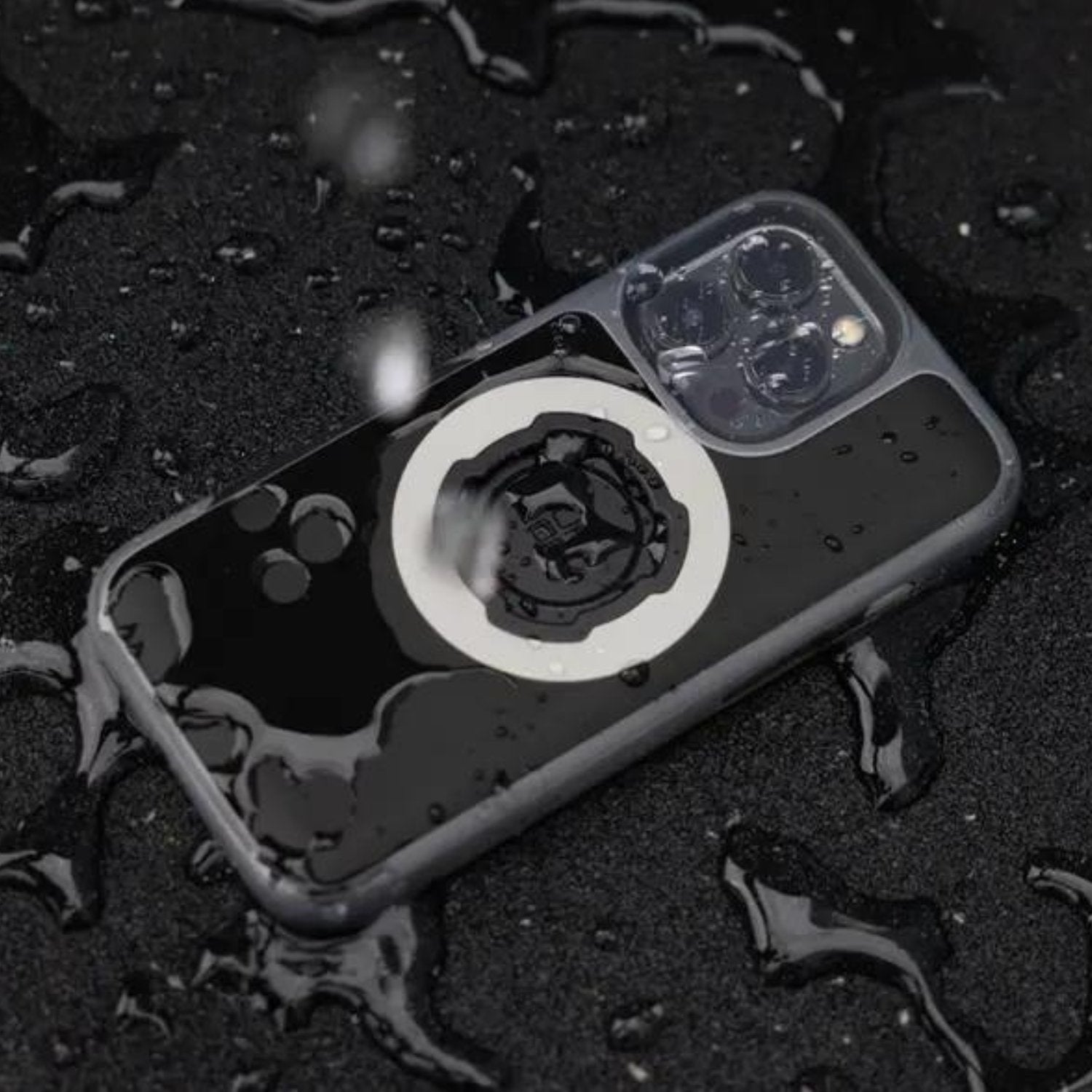 iPhone 15 Pro Max | レインカバー 雨天/汚れ/防塵対策 MAG対応 - レインカバー