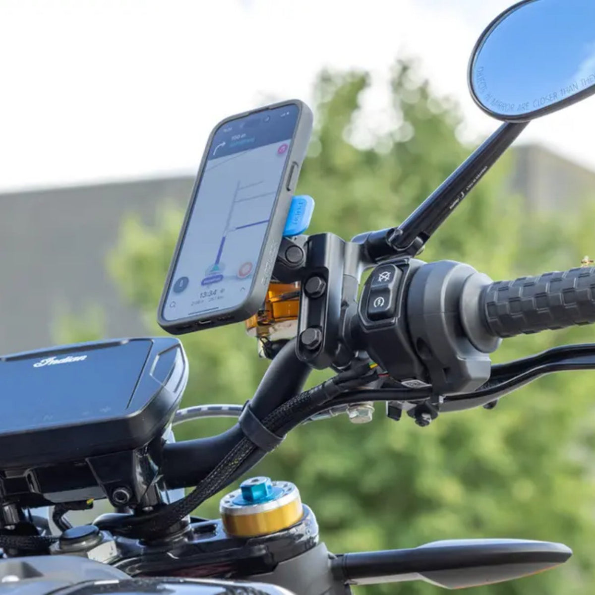 日本一詳しく「BMWモトラッド Connected Ride Cradle」を解説し